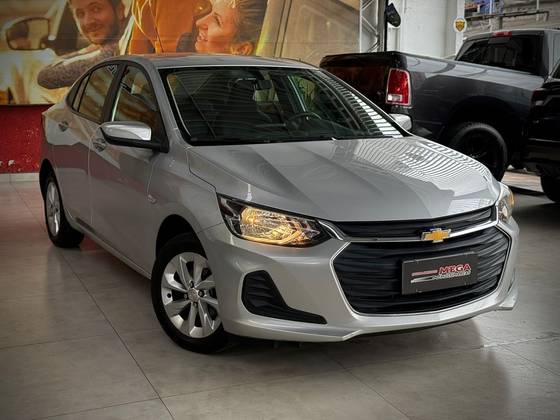 CHEVROLET ONIX 1.0 TURBO FLEX PLUS LT MANUAL CHEVROLET ONIX 1.0 TURBO FLEX PLUS LT MANUAL